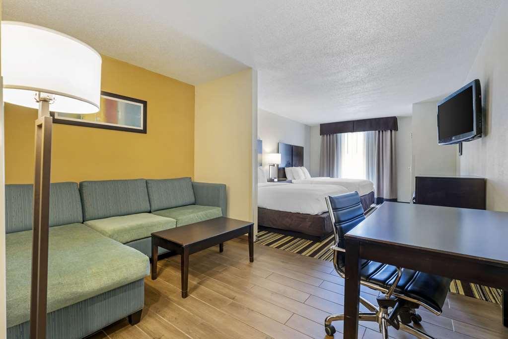 Comfort Inn & Suites Triadelphia Quarto foto